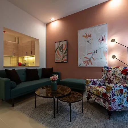 Main Square Comfort Living Appartement Kalamata